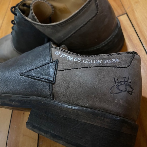 John Fluevog – Cagney Contrast Lace-up Derby Men’s size 8 Color Silver
